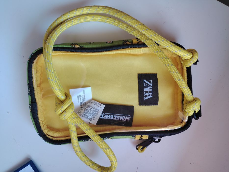 Bolsa Minecraft Zara - telemóvel