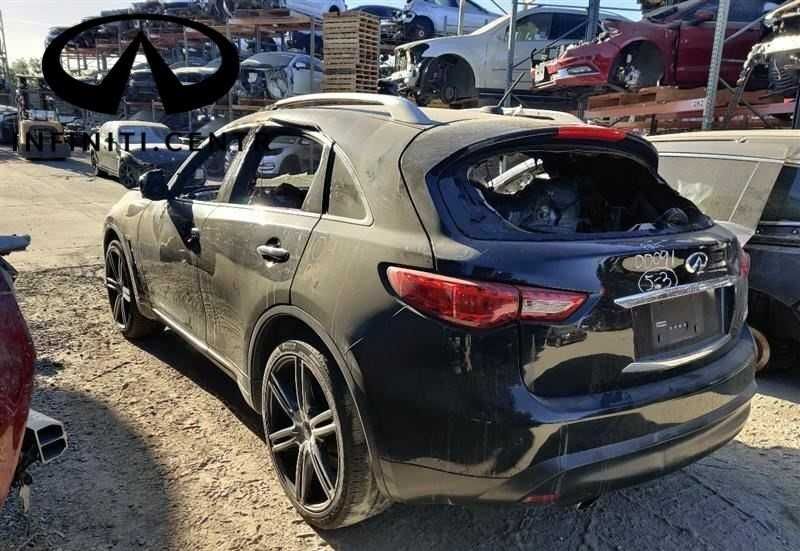 Кулак передний левый правый INFINITI QX70 Fx35