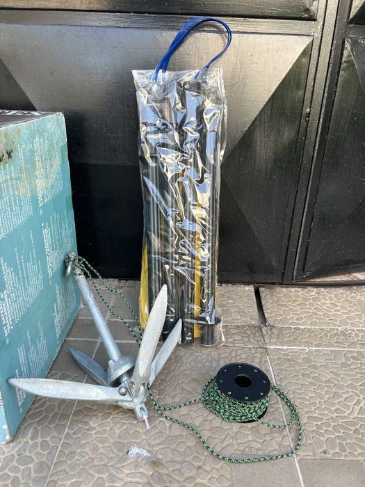 Barco Insuflavél Seahawk 4 (Intex) + 2 remos + ancora