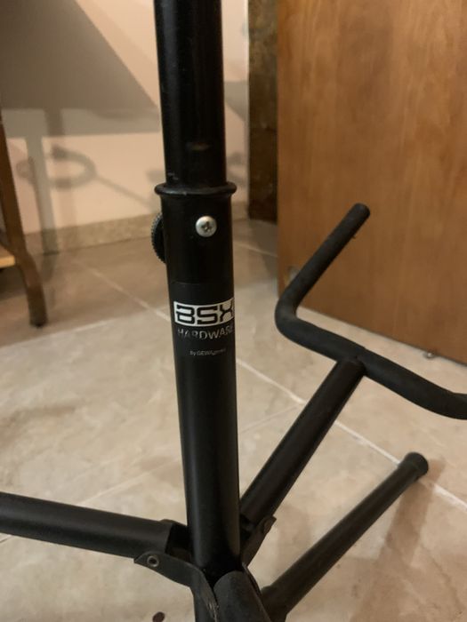 Suporte para 3 guitarras