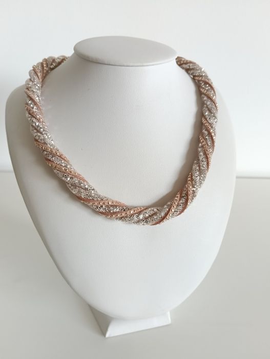 Naszyjnik z cyrkoniami