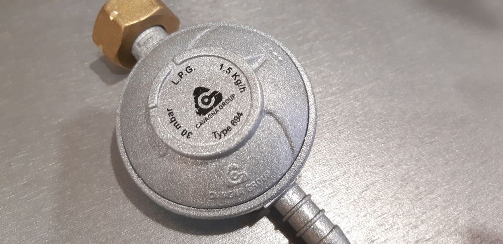 Регулятор давления газа редуктор газа газовый пропановый баллон Италия