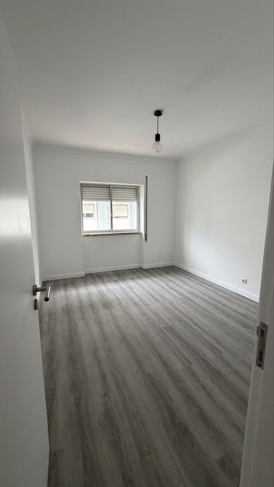 Arrenda-se T2 Montijo