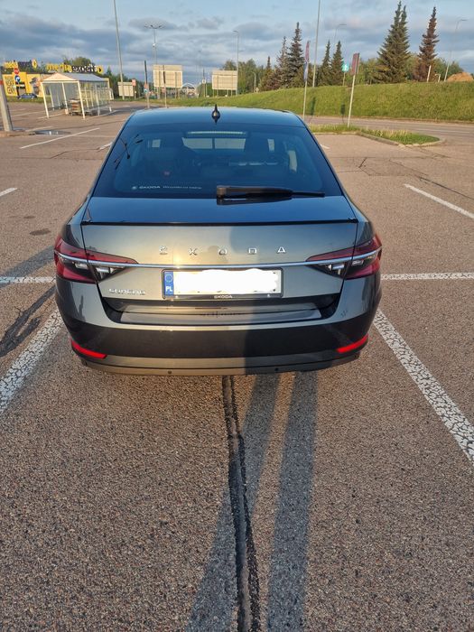 Skoda superb lift