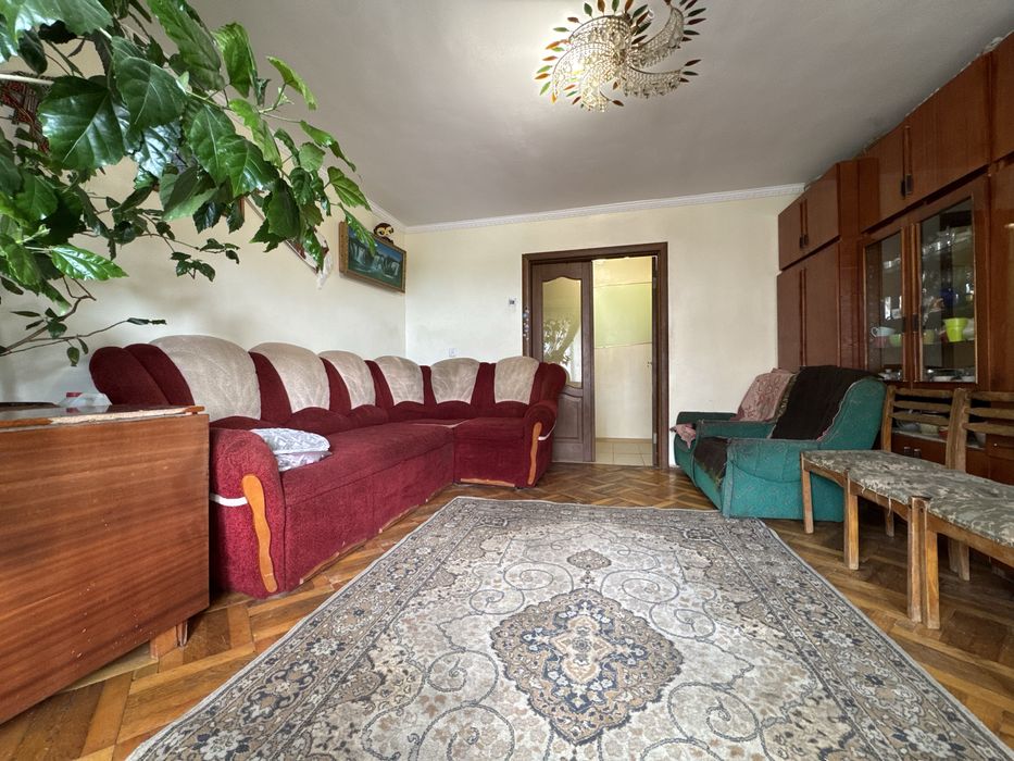 3 кімнатна квартира на Дружбі продаж