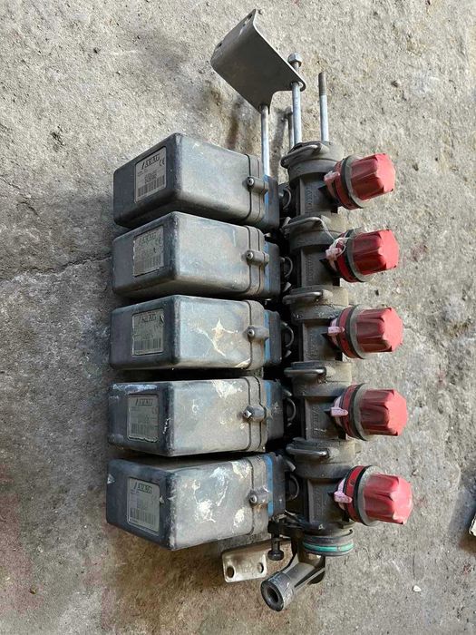 Arag 5 секційних клапанів, в працюючому стані, б/у