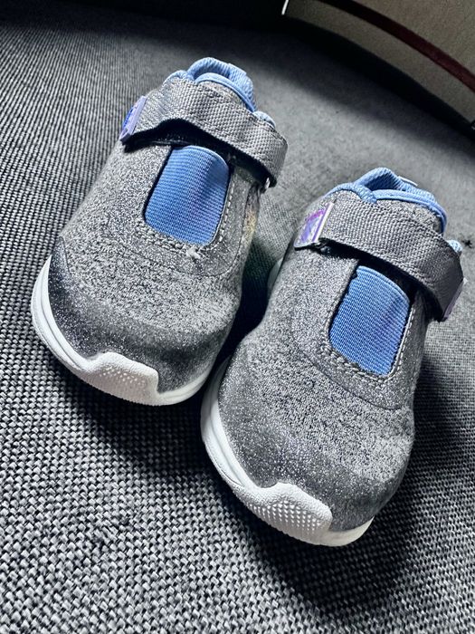 Кросівки OshKosh 27