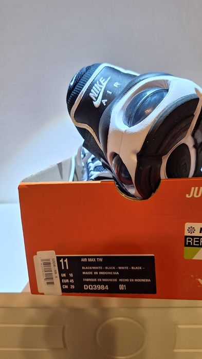 Кросівки Nike Air Max TW, US11 E45 29CM,  DQ3984 001