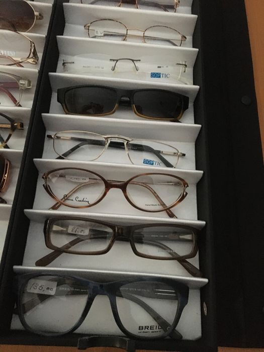 Armações varias marcas