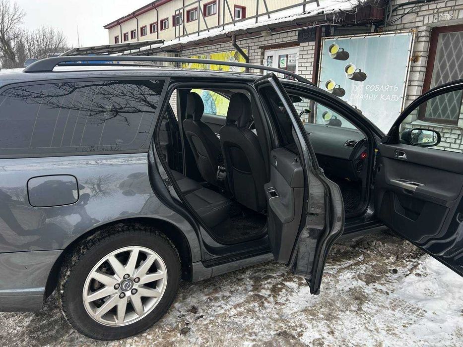 Автомобіль Вольво