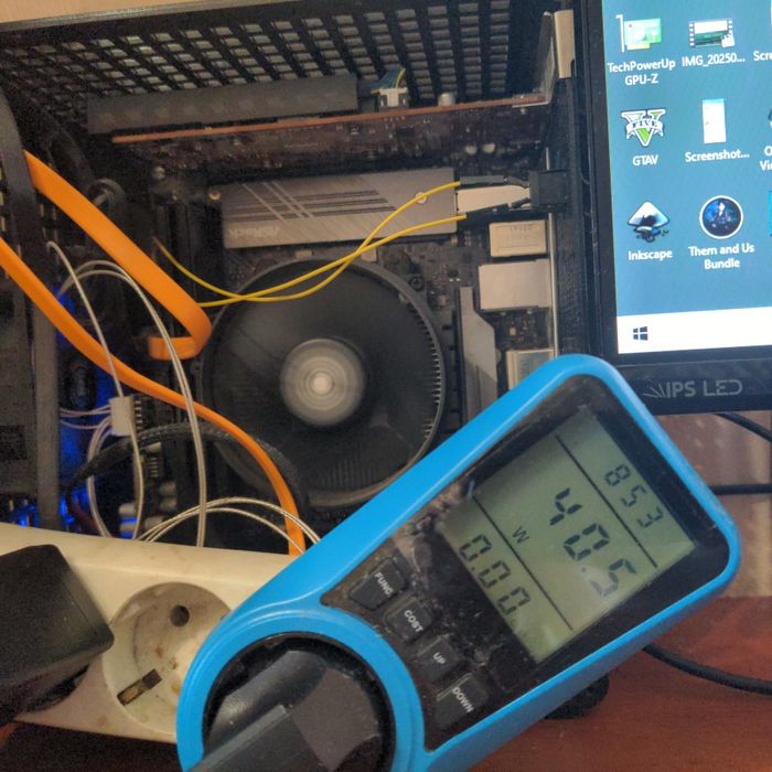 Корпус комп'ютера mini-itx з живленням pico-psu 135W