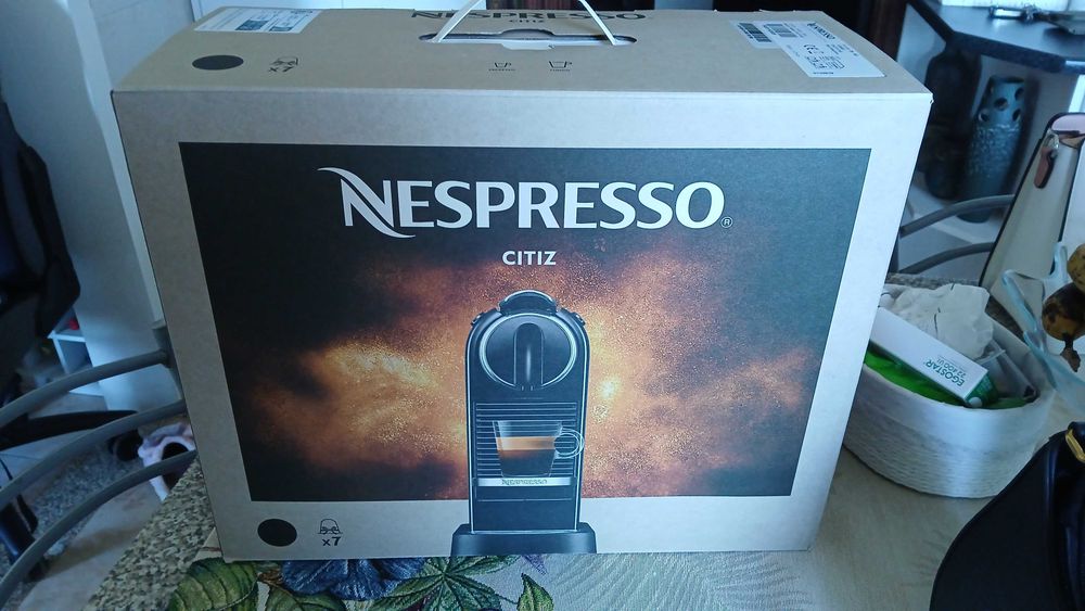 Nespresso CitiZ Limousine Black
