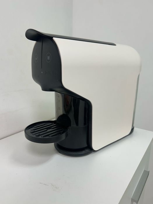 maquina cafe delta q quick branca