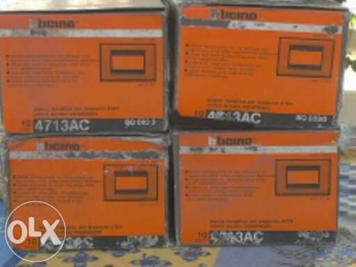 Espelhos bticino para tomadas e interroptores