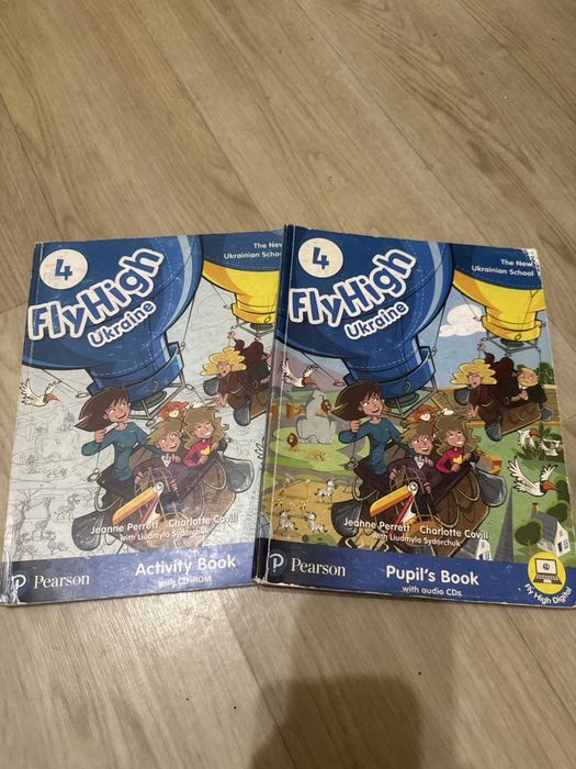 Fly High Ukraine 4 — комплект книг з англійської мови