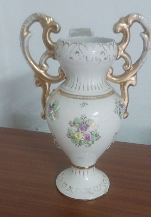 Jarra com mais de 100 anos numerada