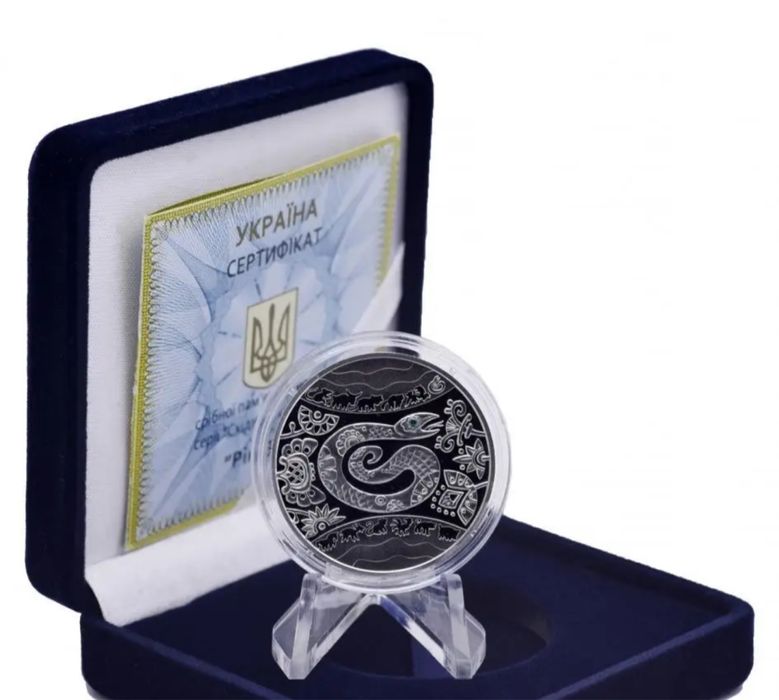 Серебро.Монета.Год Змеи,Дракона,Тигра,Быка,Коня,Кота,Обезьяны,Петуха.