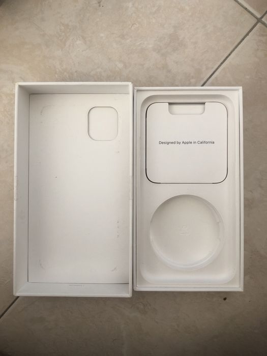 Vendo Caixa iPhone 11, Black, 128GB