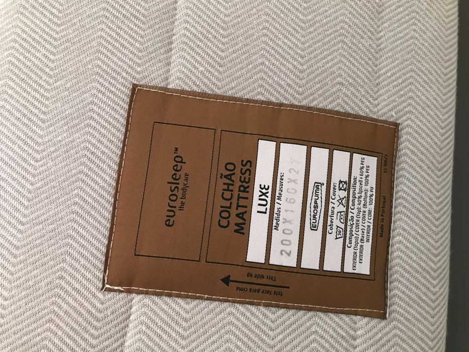 Colchão semi - novo