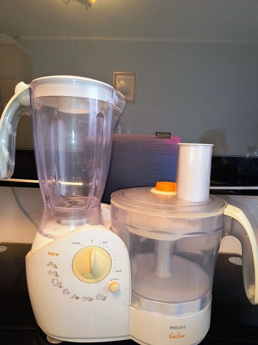 Комбайн Philips Cucina