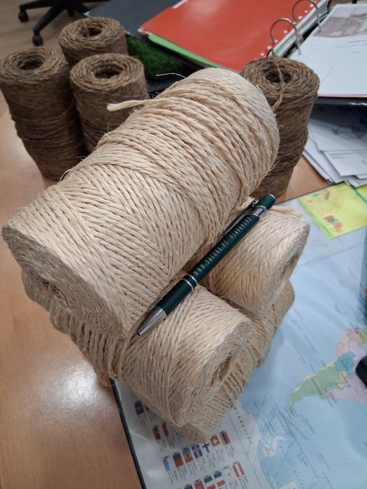 Fio de sisal de 2 cabos.