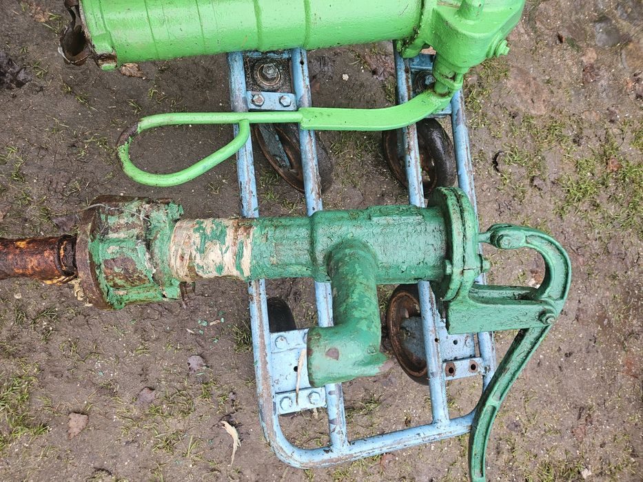 Pompa do wody abisynka, mala i duża