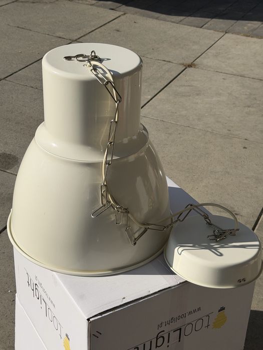 Lampy wiszące kremowe