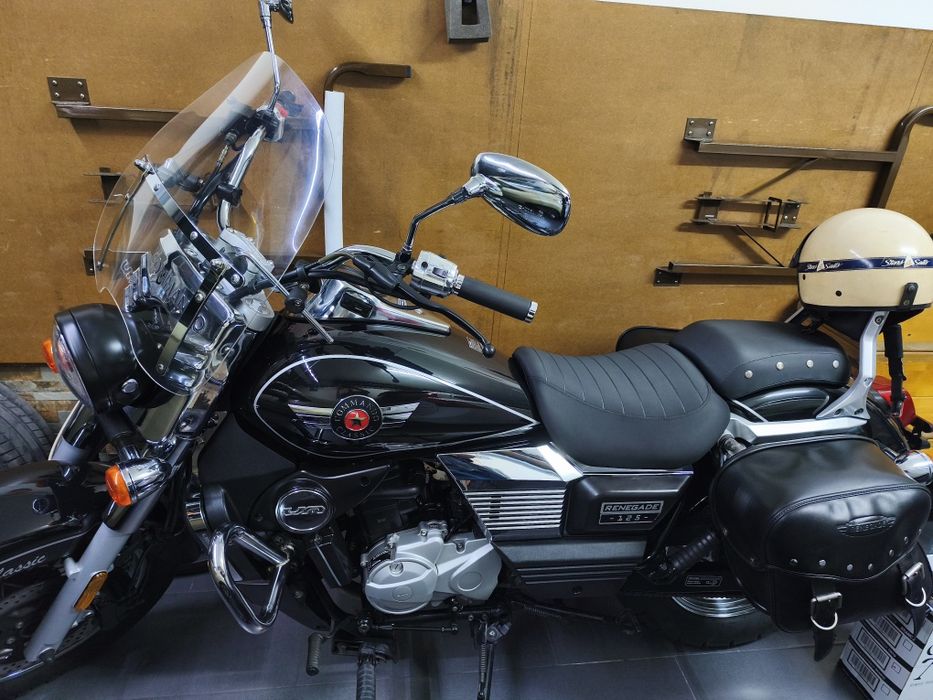 UM Renegade Comando Classic 125cc
