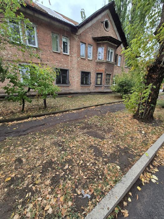 Квартира на Карачунах перед парком