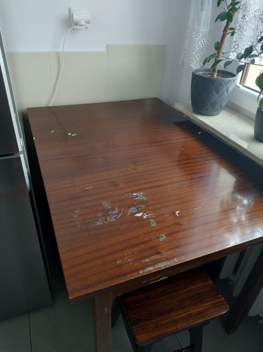 Stół 110x75 cm za darmo