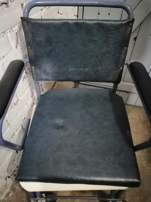 Wózek toaletowy, inwalidzki