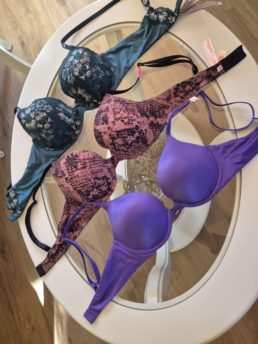 УЦЕНКА. Лифчики Victoria's secret