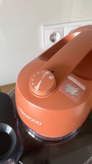 Кухонна машина/Планетарний міксер Kenwood KZM 35.000 RD Go Collection