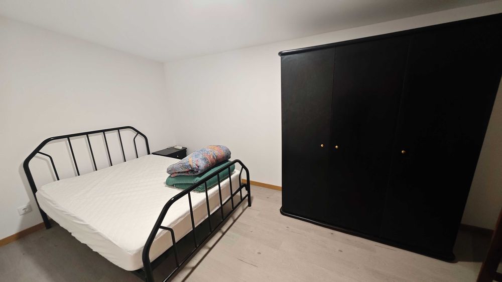 Alugo Casa T1 - Avenida da Universidade