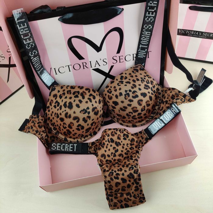 Комплект Виктория Сикрет Нижнее белье Victoria's Secret