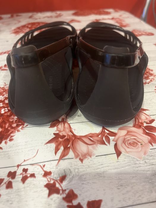 Sandały baleriny crocs w7
