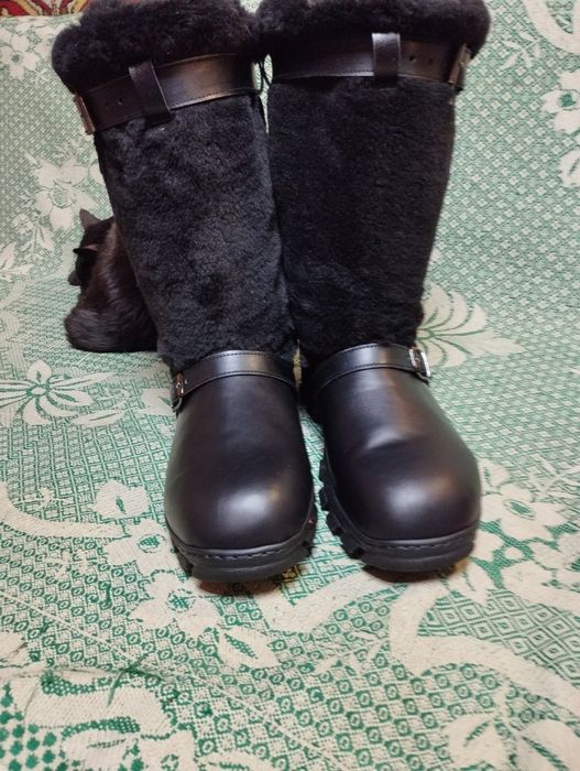 Продам унты ручной работы