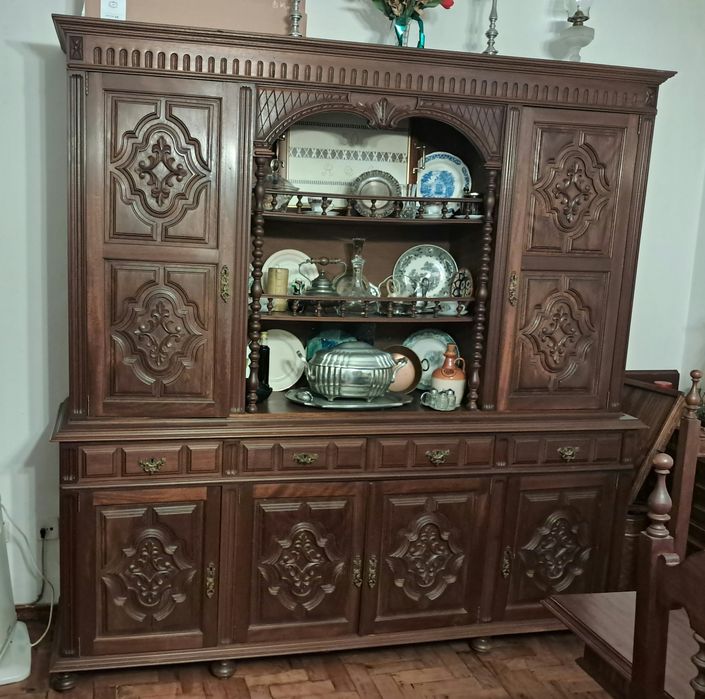 Móvel de Sala em madeira