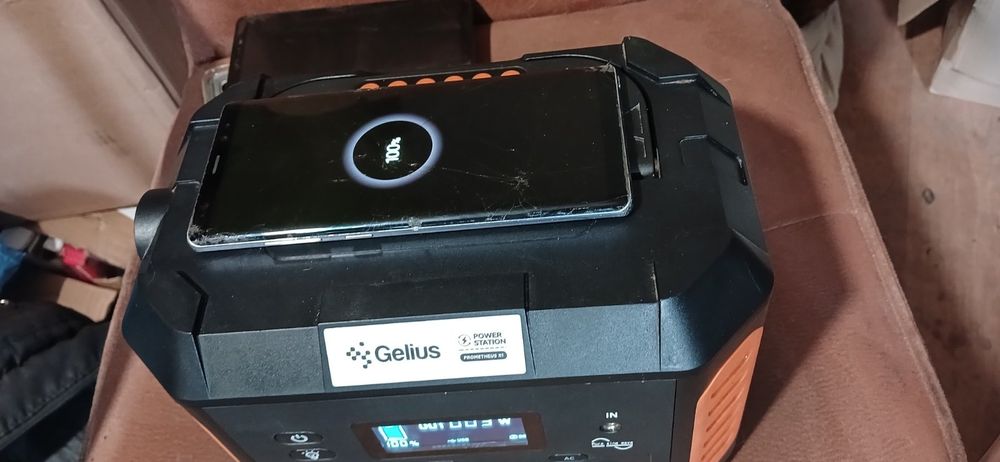 Эректро станция Gelios Бесперебойник геннератор беспроводная зарядка