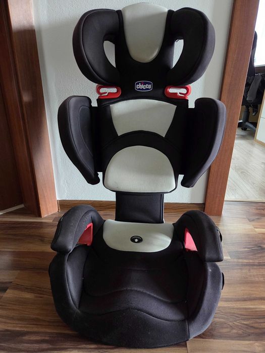 Fotelik samochodowy Chicco 9-36 kg (15-36 kg) ISOFIX