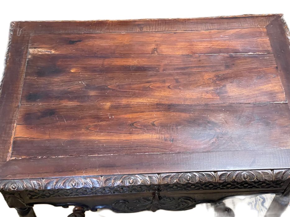 Mesa antiga tipo gotico imperio seculo 19