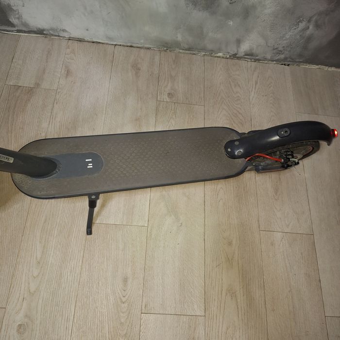 Електросамокат  Xiaomi Mi Scooter  Pro 4