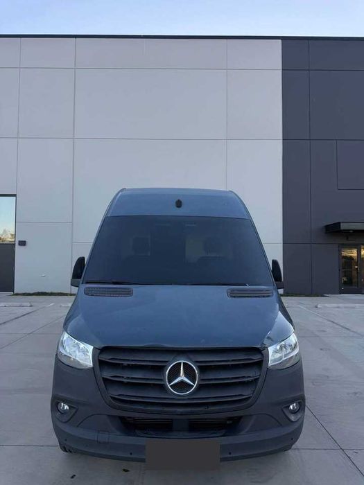 2019 Mercedes-Benz Sprinter 2500