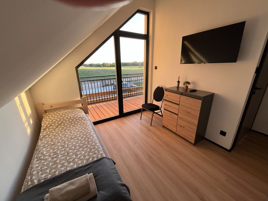 DOM DUŻY nad jeziorem Balia z jacuzzi Sauna