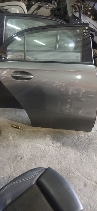 Portas do Mercedes A180 2019