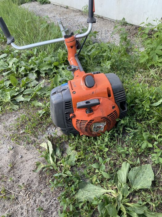Мотокоса (кущоріз) Husqvarna 555FX