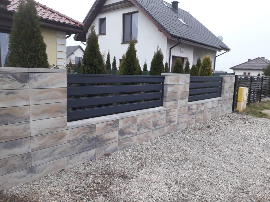 Ogrodzenia, Murowane i stalowe Bramy furtki przęsła