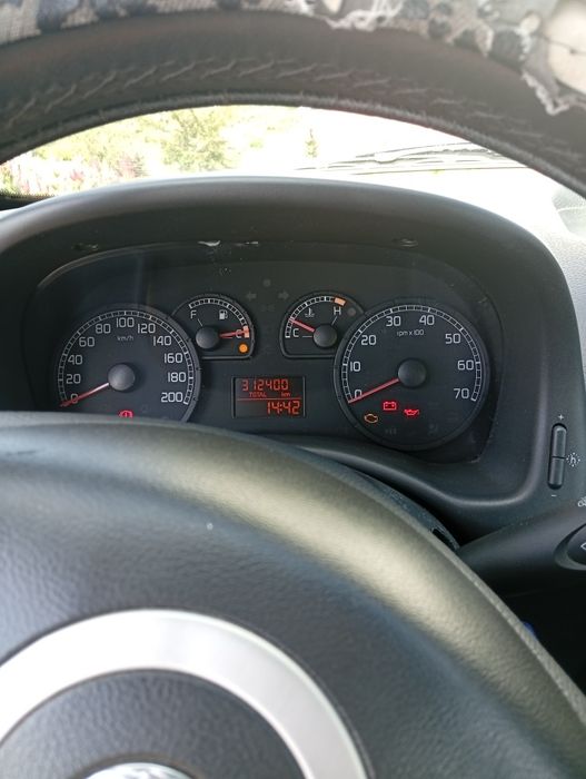 Fiat Punto 1.3 MultiJet diesel econômico