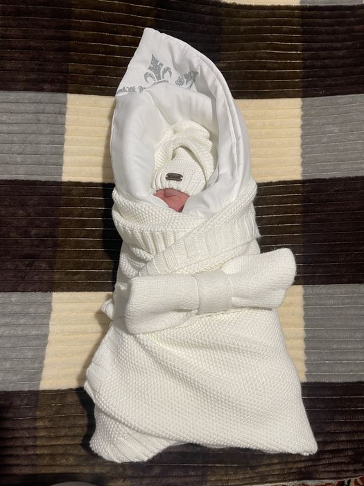 Конверт з комбінезоном та шапкою