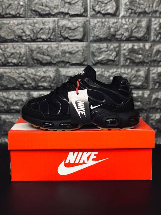 Nike Air Max TN Plus мужские кроссовки / Найк Тн Плюс / Новинка 2026